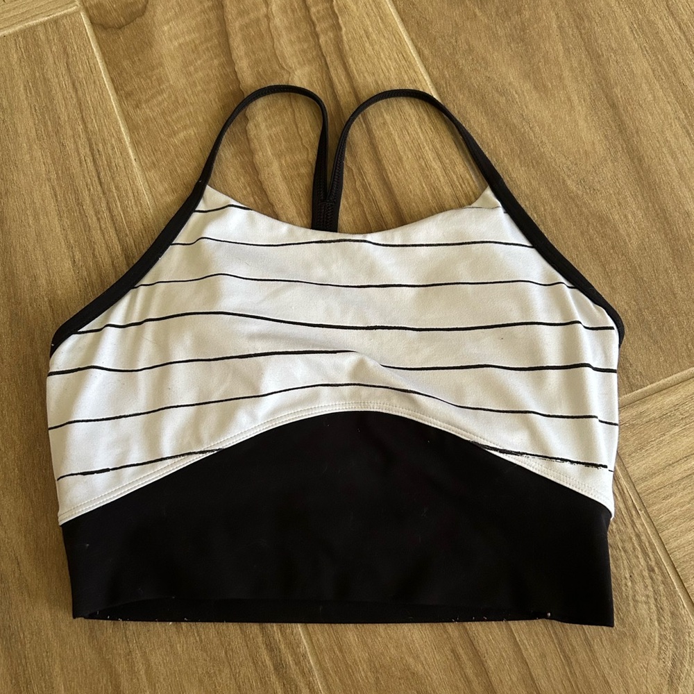 STORI legend shelf bra